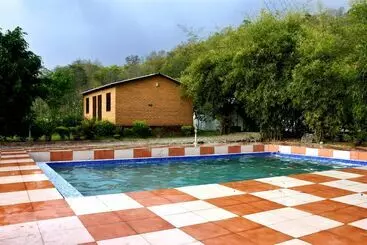 Hotel Vb9 Corbett Resort