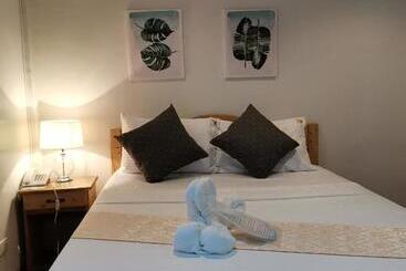 Hotelli Layang Layang Home