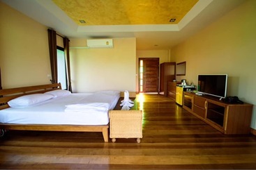 בית מלון כפרי The Organery Retreat