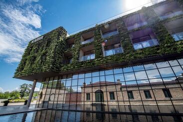 هتل Tsinandali Estate, A Radisson Collection