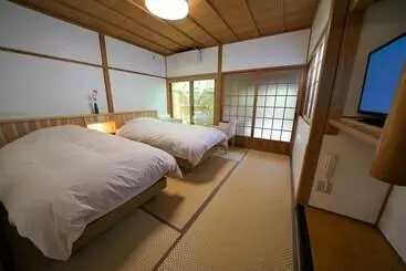 Ryokan Yufuin Sumika