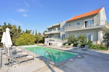 هتل Casa Manolesos