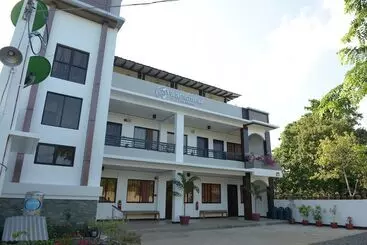 Hotel Globetrotter Inn   Palawan Inc