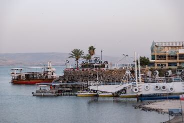 Turistihuoneistot Kinneret Lodging