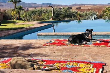 Pensão Les Jardins De Taja