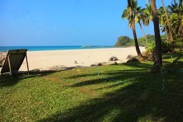 Pension Turtle Egg Cove Ngapali