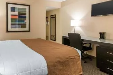 ホテル Blisspoint Inn Northwest Indianapolis