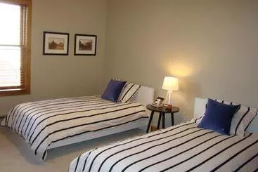 Отель The Ferringway Resort Condominiums