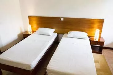 تختخواب و صبحانه Praia Accommodation