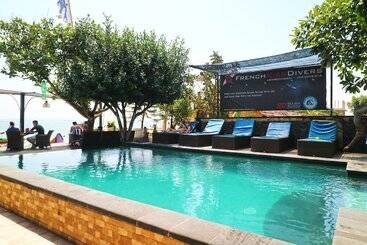 Pensionat Puri Nusa Beach