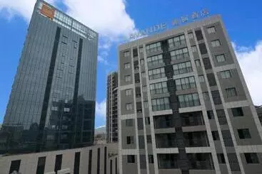 Lavande Hotel Zhangjiajie Tianmenshan Dayongfucheng