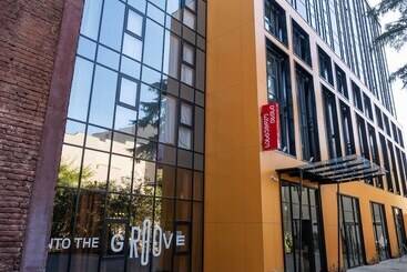 호텔 Ibis Tbilisi Stadium