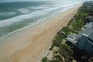 Turistihuoneistot Ocean Mansion On The Beach, Private Pool, Hot Tub