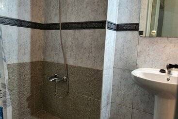 펜션 Low Cost Room Las Llaves 2