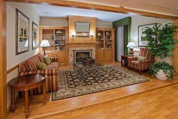 Otel Quality Inn & Suites