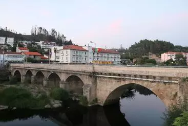 ツーリストアパートメント Casa Cimo De Vila