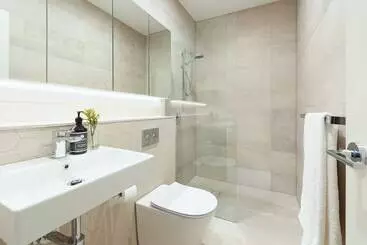 ツーリストアパートメント Rose Bay Residence