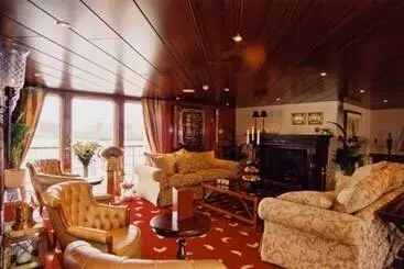 Crossgates Hotelship Nizzaufer   Frankfurt