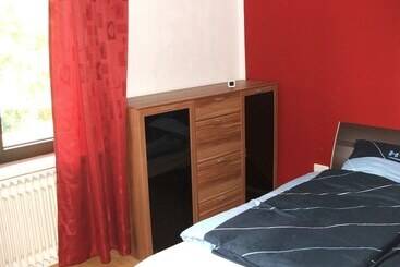 ツーリストアパートメント Wohnung Nahe Phönixsee