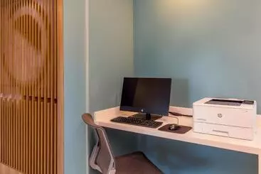 Апарт-отель Element Chelmsford