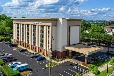 هتل Hampton Inn Charlotteuniversity Place