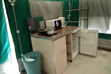 ホテル Camping Les Ombrages De L Adour