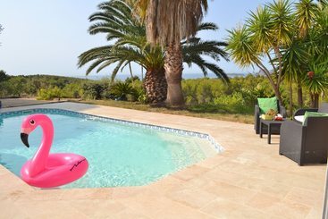 Сельский дом Gite Vue Mer  Near Plage Du Liouquet