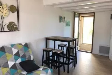 ベッドアンドブレックファースト La Maison De Lalouette