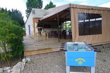房子  Camping Le Beauvillage   Yourte