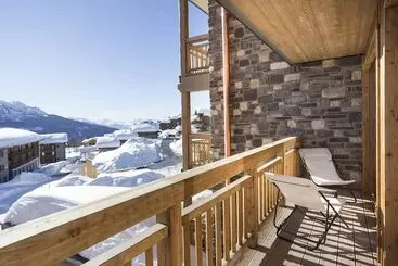 ホテル Hôtel Alparena & Spa 4 étoiles