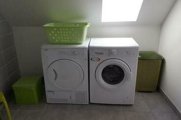 Turistlägenheter Maison A La Mer