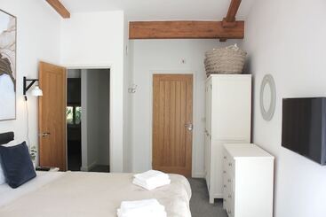 游客公寓 Tincroft Cottage   High End, Luxury Living Near The Beach