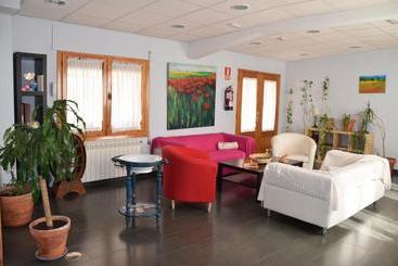 Отель Hostal Restaurante San Isidro