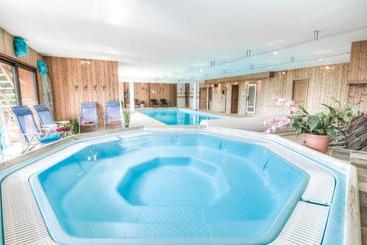 アパートホテル Résidence Le Tyrol