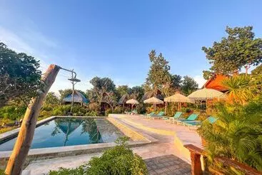Sunset Hill Penida Resort