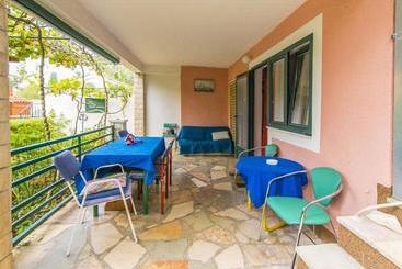 Apartaments turístics Apartments Nives