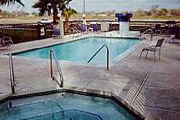 فندق Holiday Inn Express Harlingen By Ihg