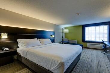 בית מלון כפרי Holiday Inn Express & Suites Ashtabula Geneva, An Ihg