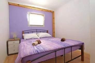 Apartaments turístics House Nikola 1422