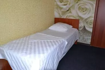 تختخواب و صبحانه Magadan & Spa