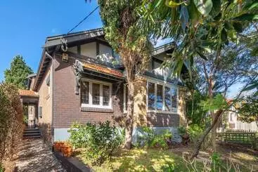 Turistihuoneistot Wonderful Family Home H406