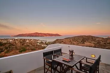 آپارتمان‌های توریست‌ها Aria Kimolos Residence