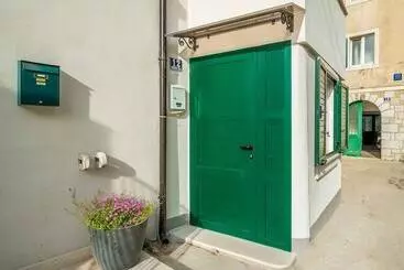 Split Bliss Apartments