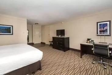 فندق Best Western Plus Strongsville Cleveland