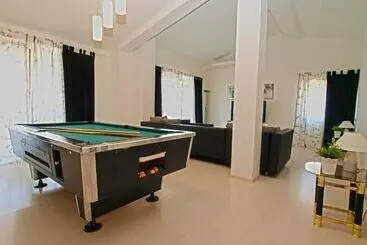 Turistihuoneistot Apartments Marija 85
