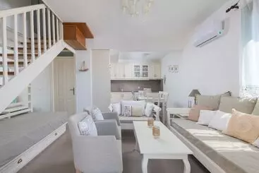 Appartements touristiques Blue Wave Astradeni House