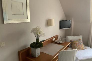 בית מלון כפרי Lindenhof