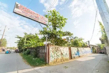 Hotel Reddoorz Plus @ San Nicolas Agoo