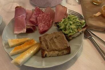 Resort Agriturismo Podere Farnesiana