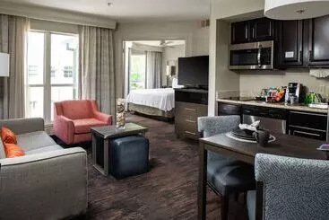 هتل Homewood Suites By Hilton Dallas Irving Las Colinas